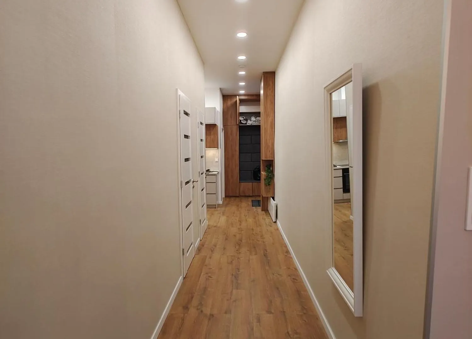 City Center 2, Cozy And Modern 2Br In The City Center Boedapest 0*,  Hongarije