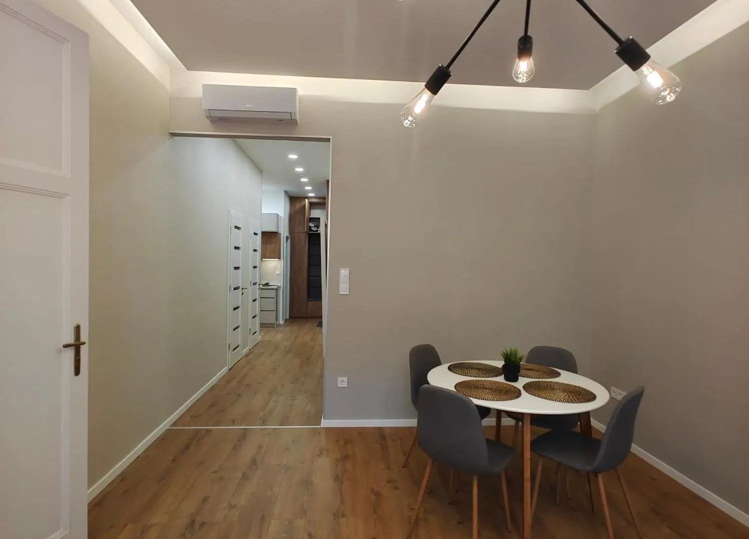 City Center 2, Cozy And Modern 2Br In The City Center Budapest Hungary