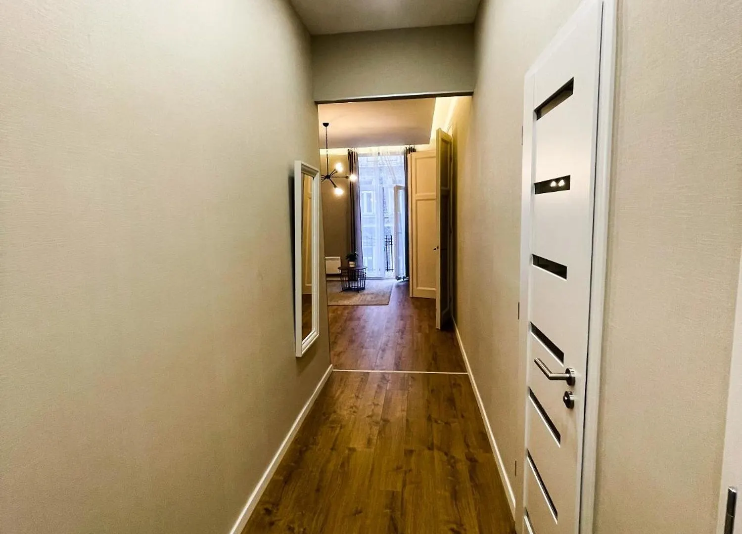 City Center 2, Cozy And Modern 2Br In The City Center Budapest