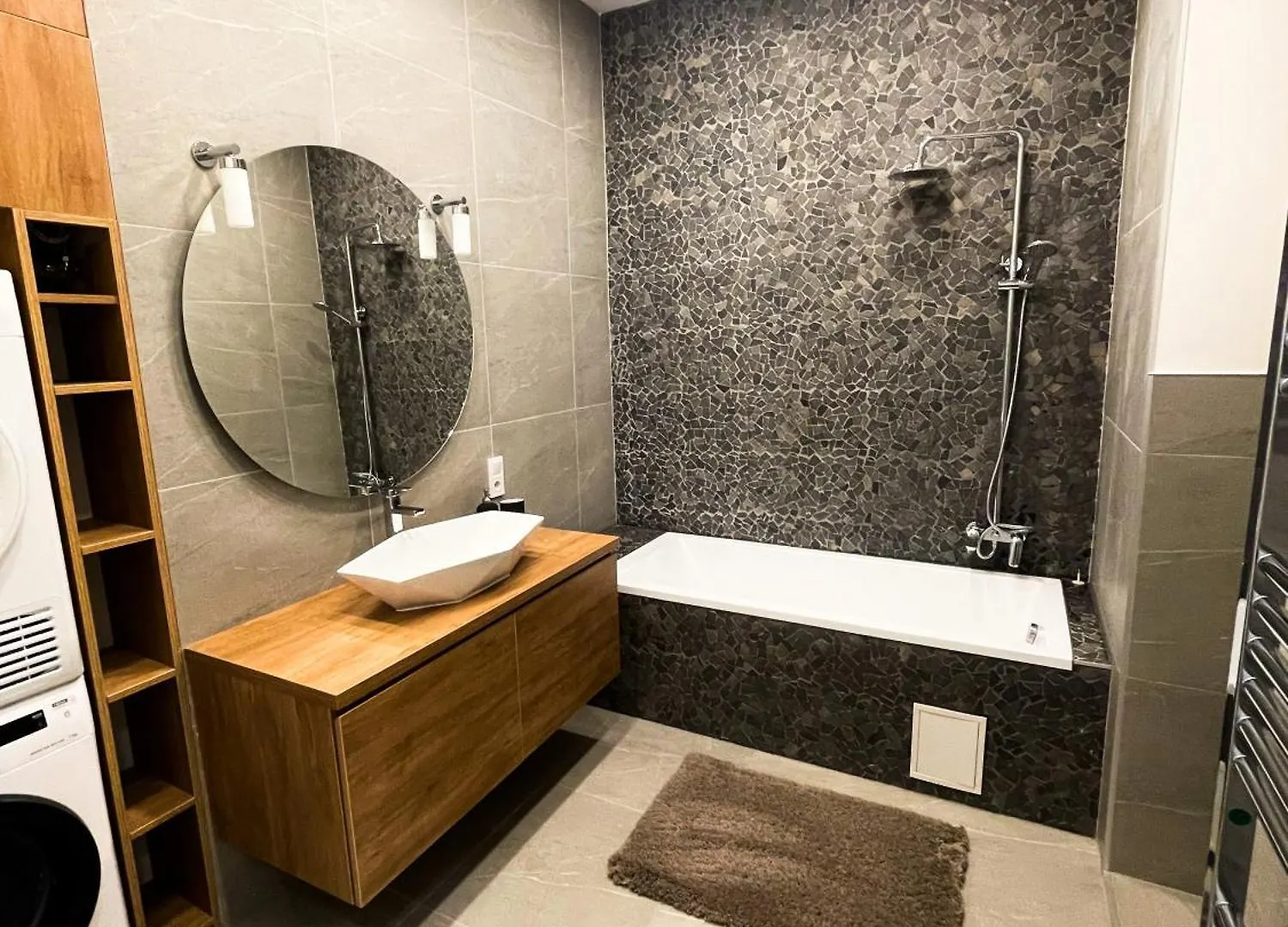 Apartment City Center 2, Cozy And Modern 2Br In The City Center Budapest Hungary